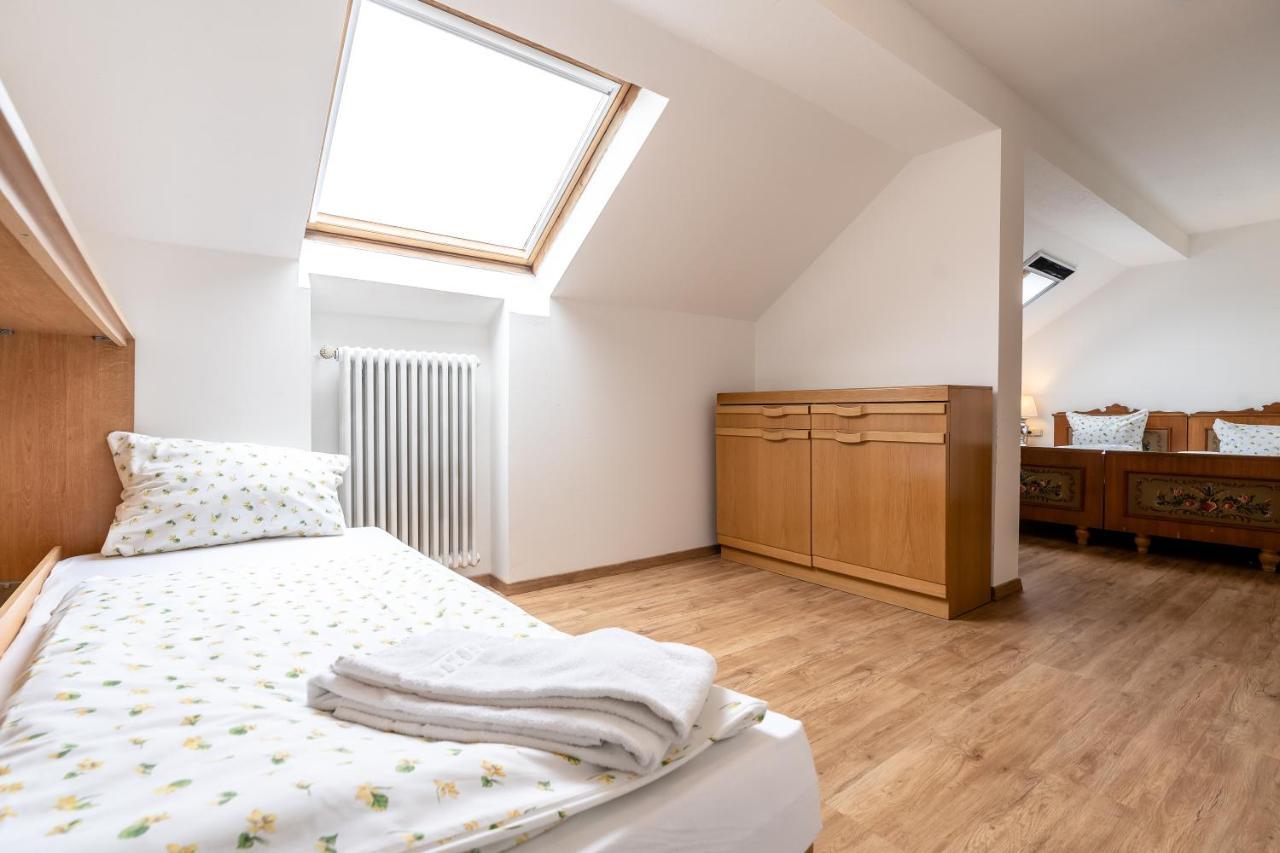 Gasthof Jaegerwirt Hohenschaftlarn Bagian luar foto